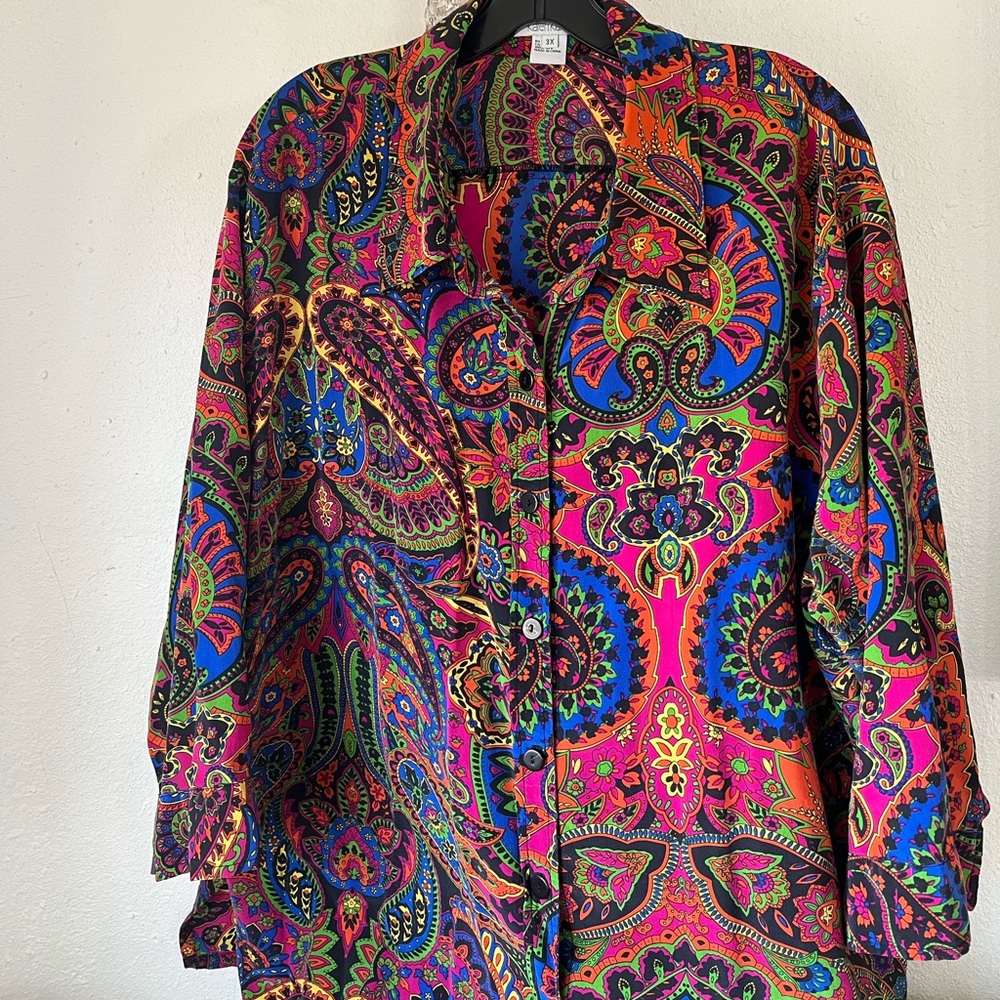 [SOLD] Psychedelic paisley button-up top